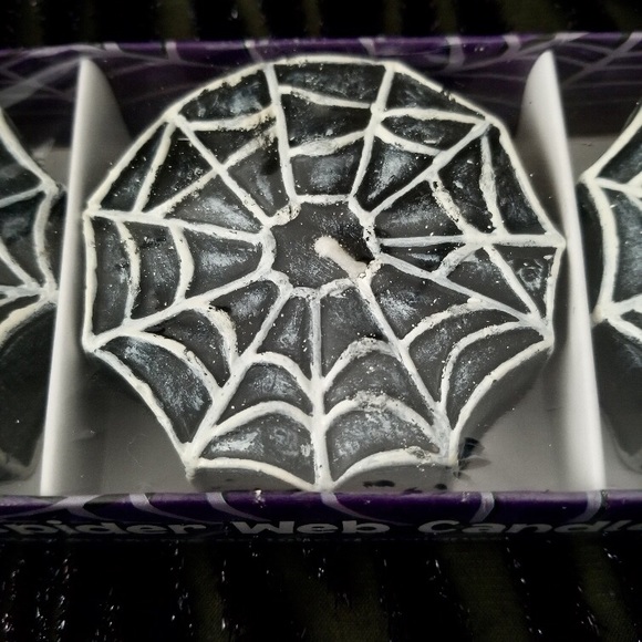 🕸VTG Floating Spider Web Candles 3 Pack - Picture 5 of 5